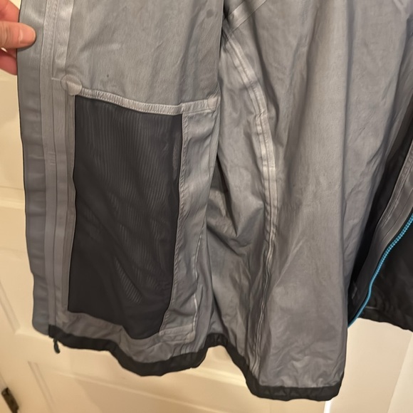 Outdoor Research Shell - Picture 5 of 6